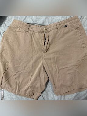 Travis Mathew’s Men's Tan Flat-Front Cotton Shorts